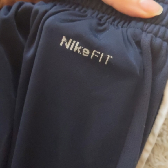 🚫🚫SOLD🚫🚫Men's Nike fit basketball shorts - Picture 5 of 6